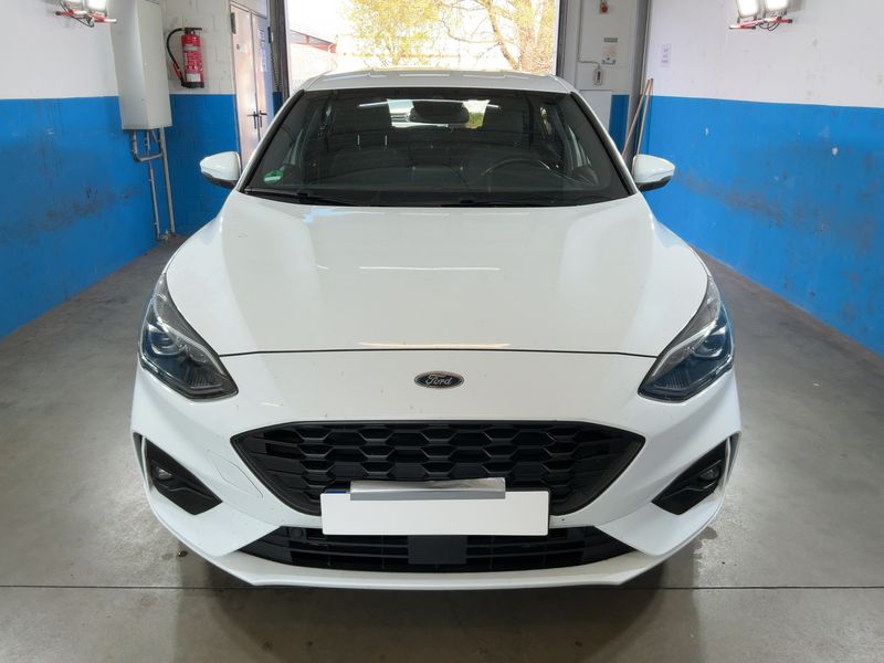 Ford Focus 1.5 TDCi EcoBlue ST-Line 2020 – снимка 14