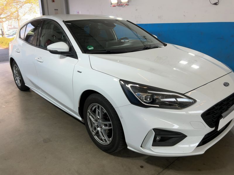 Ford Focus 1.5 TDCi EcoBlue ST-Line 2020 – снимка 12
