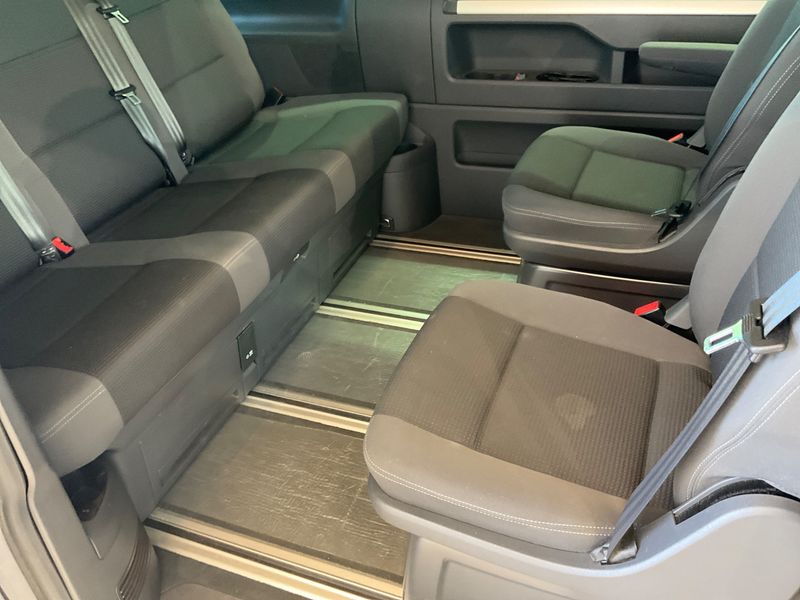 Volkswagen T5 Multivan 2.0 TDI Special 2014 – снимка 29