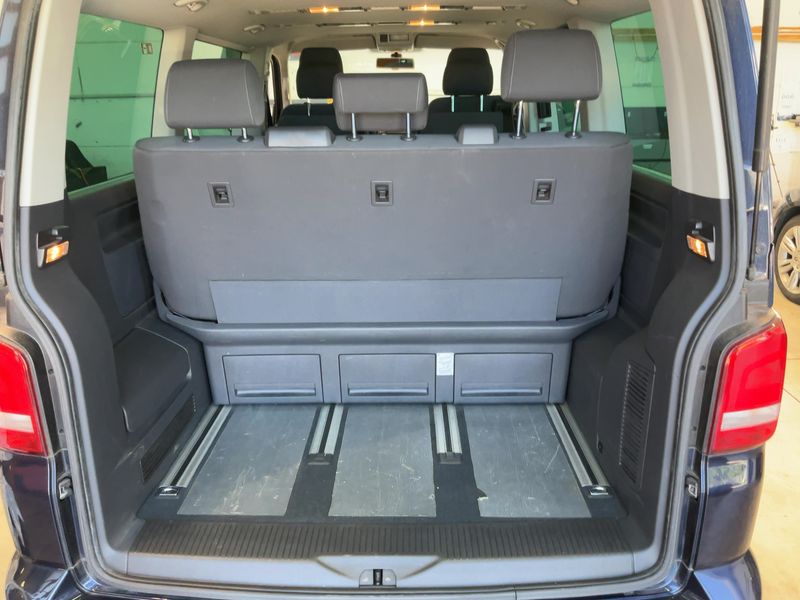 Volkswagen T5 Multivan 2.0 TDI Special 2014 – снимка 16