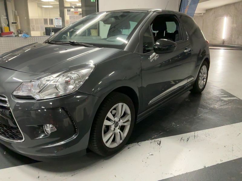 DS Automobiles DS3 1.2 PureTech SoChic 2015 – снимка 2