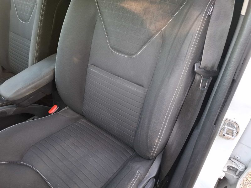 Renault Clio 0.9 Energy Limited 2016 – снимка 70