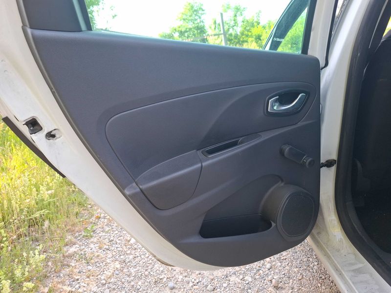 Renault Clio 0.9 Energy Limited 2016 – снимка 63