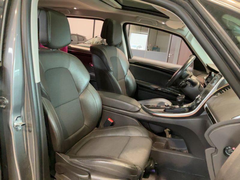Renault Espace 1.6 dCi Energy Zen 2016 – снимка 16