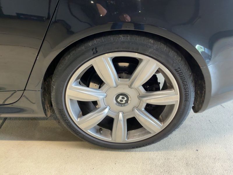 Audi RS 6 5.0 V10 FSI quattro 2010 – снимка 5