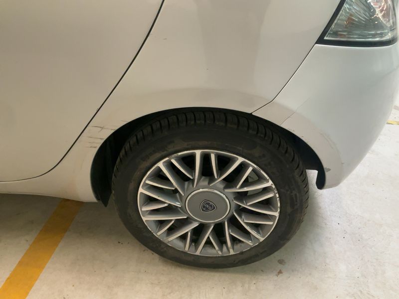 Lancia Ypsilon 1.3 JTD Gold 2012 – снимка 5