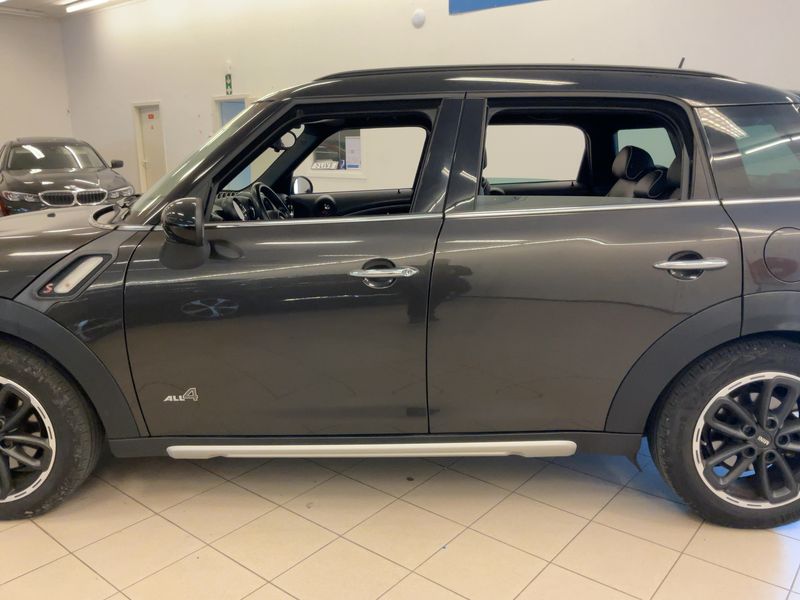 MINI Countryman Cooper SD ALL4 2015 – снимка 4