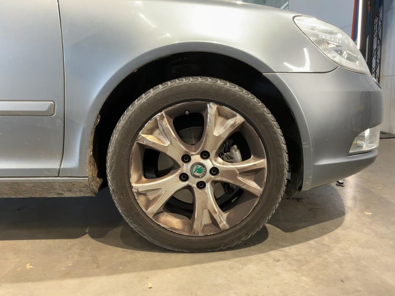 Skoda Octavia 2.0 TDI Elegance 2012 – снимка 11