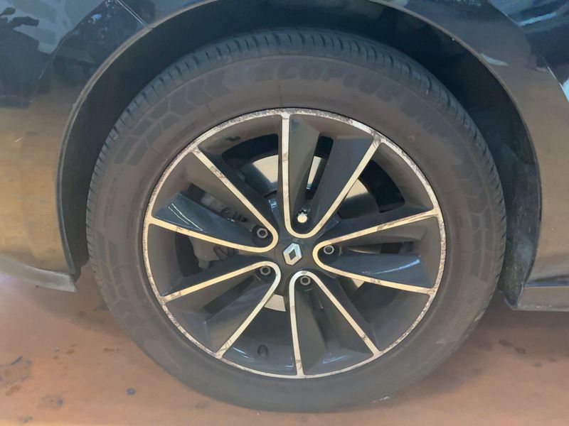 Renault Scenic 1.6 dCi BOSE Edition 2012 – снимка 3