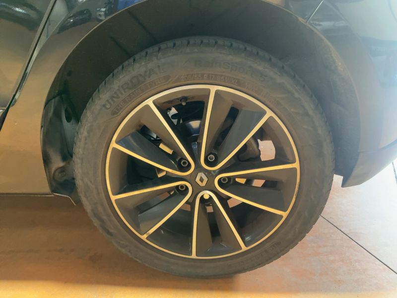 Renault Scenic 1.6 dCi BOSE Edition 2012 – снимка 5