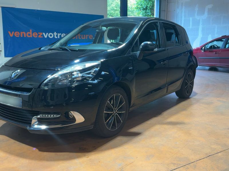 Renault Scenic 1.6 dCi BOSE Edition 2012 – снимка 2