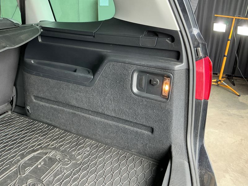 Seat Alhambra 2.0 TDI Reference Allrad 2013 – снимка 32