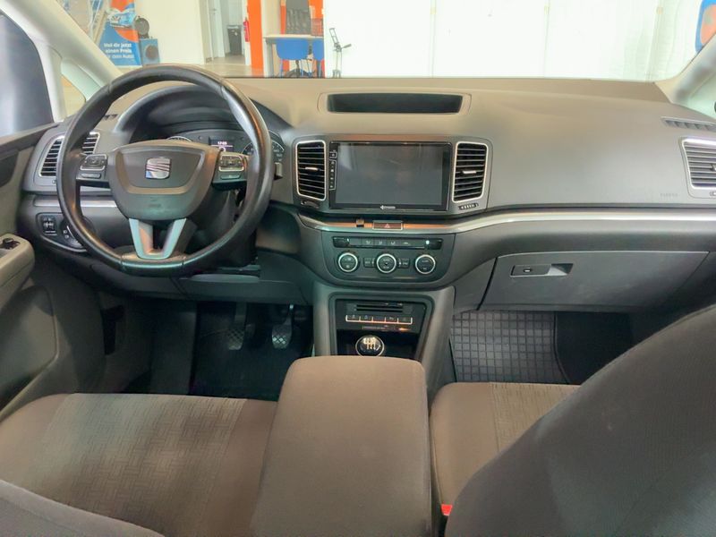 Seat Alhambra 2.0 TDI Reference Allrad 2013 – снимка 18