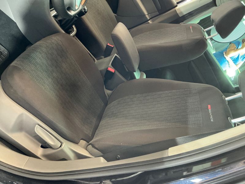 Seat Alhambra 2.0 TDI Reference Allrad 2013 – снимка 36