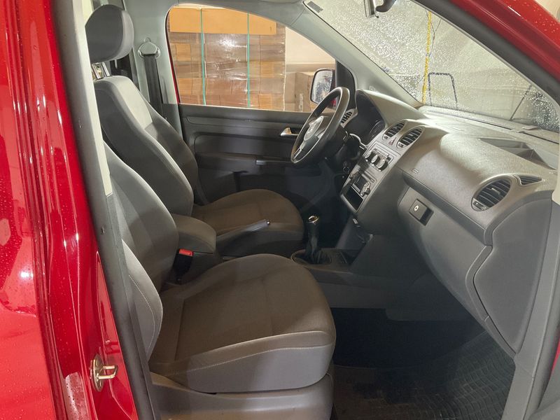 Volkswagen Caddy 1.6 TDI Trendline BlueMotion Tech 2012 – снимка 17