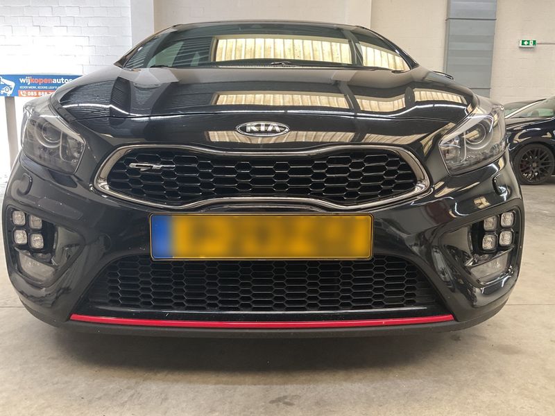 Kia cee'd 1.6 TGDI GT-Track 2015 – снимка 32