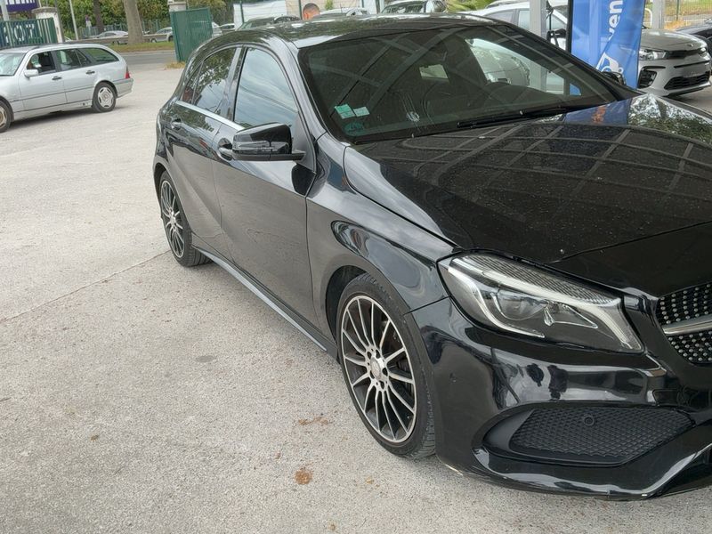 Mercedes-Benz A-Klasse A 200 BlueEfficiency AMG Sport 2017 – снимка 12