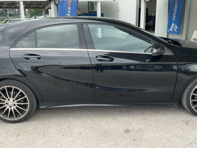 Mercedes-Benz A-Klasse A 200 BlueEfficiency AMG Sport 2017 – снимка 10