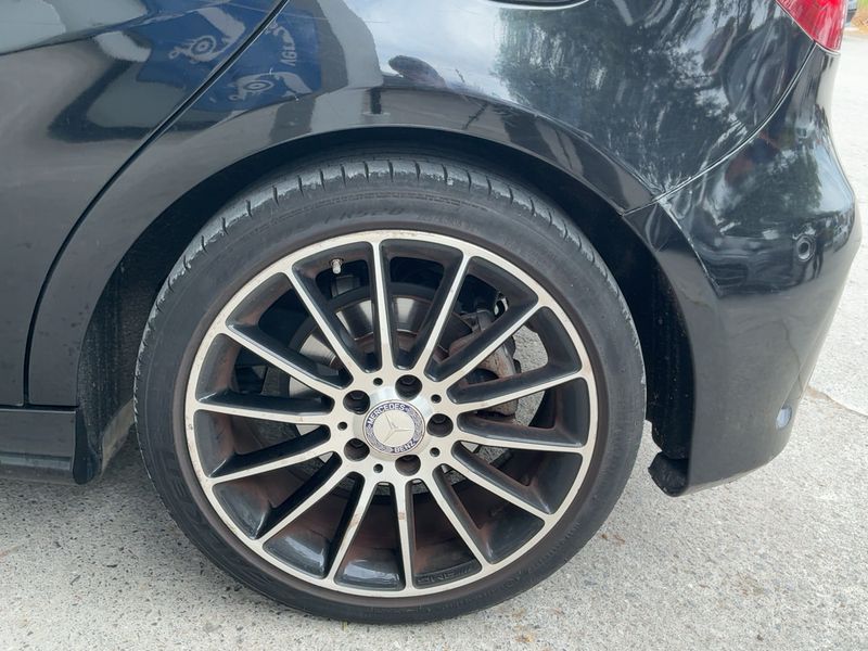 Mercedes-Benz A-Klasse A 200 BlueEfficiency AMG Sport 2017 – снимка 5