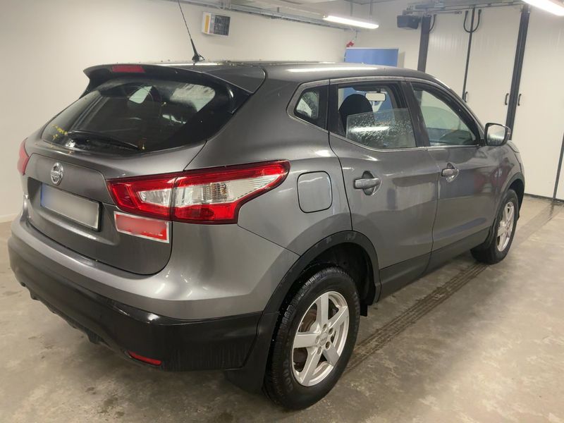 Nissan Qashqai 1.2 Visia 2016 – снимка 8
