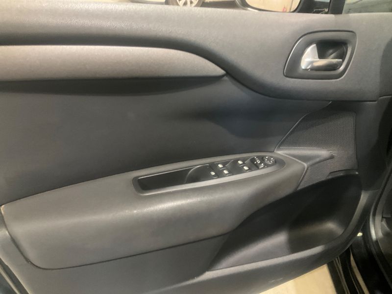 Citroen C4 1.6 Blue-HDi Feel Edition 2016 – снимка 27
