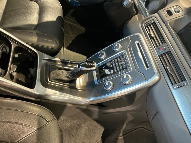 Volvo S80 2.0 T5 Summum 2014 – снимка 30