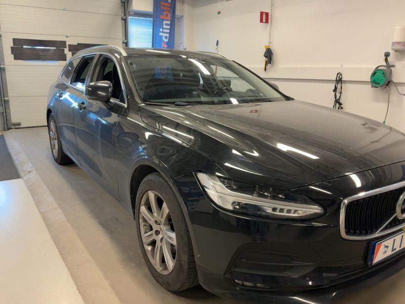 Volvo V90 2.0 D4 Momentum 2017 – снимка 12