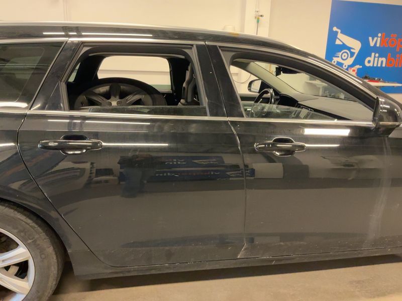 Volvo V90 2.0 D4 Momentum 2017 – снимка 10
