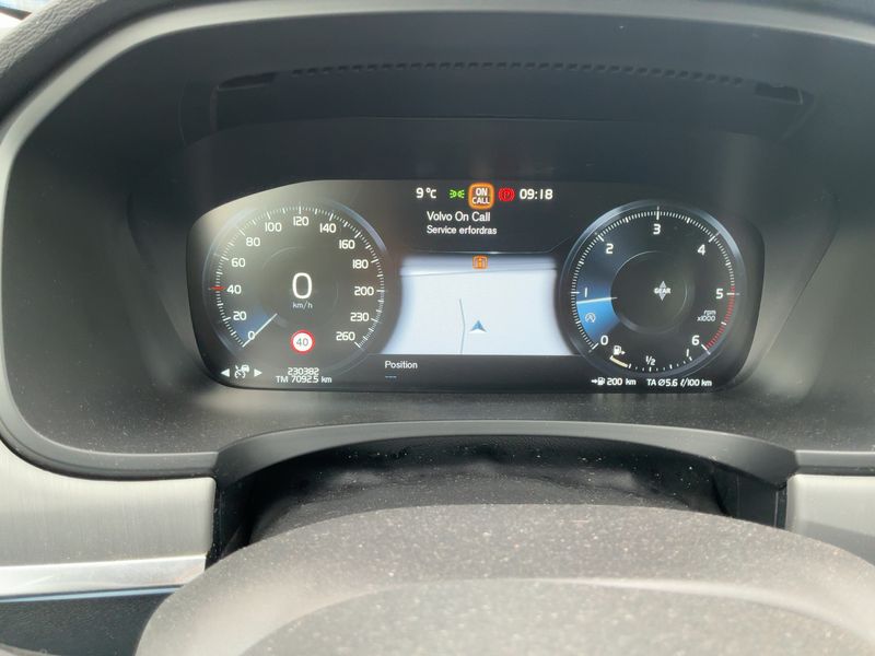 Volvo V90 2.0 D4 Momentum 2017 – снимка 19