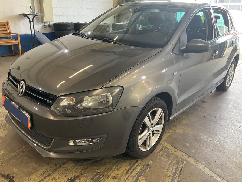 Volkswagen Polo 1.2 Life 2014 – снимка 1