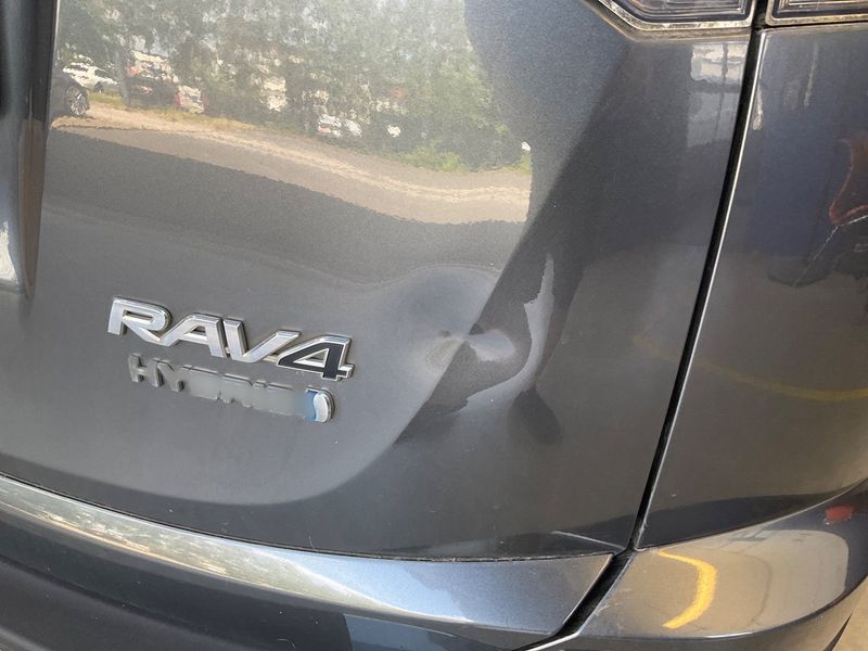 Toyota RAV 4 2.5 Hybrid Executive 2016 – снимка 28