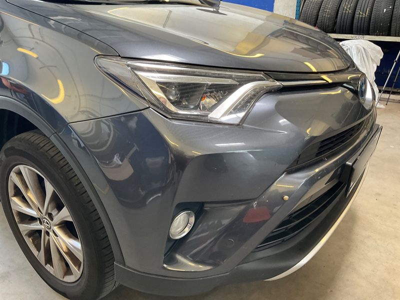 Toyota RAV 4 2.5 Hybrid Executive 2016 – снимка 29