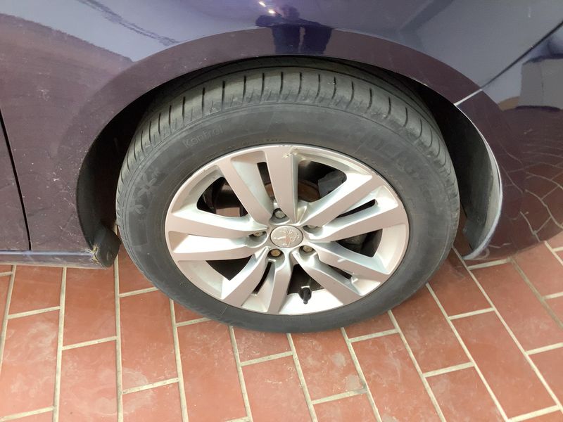 Peugeot 308 1.6 e-HDi Active 2014 – снимка 11