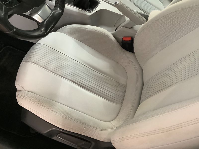 Peugeot 308 1.6 e-HDi Active 2014 – снимка 34