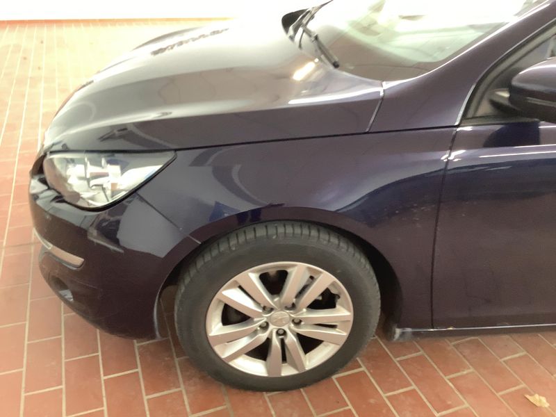 Peugeot 308 1.6 e-HDi Active 2014 – снимка 2