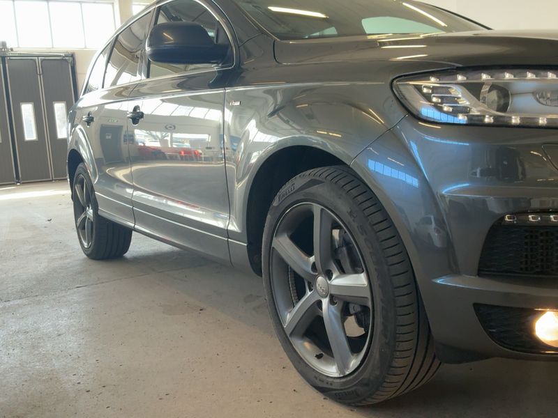 Audi Q7 3.0 V6 TDI quattro 2012 – снимка 12