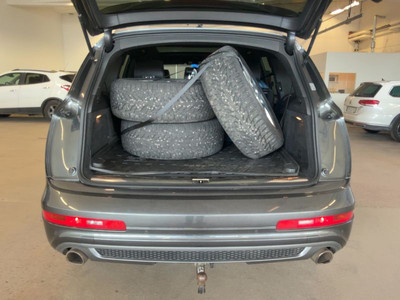 Audi Q7 3.0 V6 TDI quattro 2012 – снимка 16