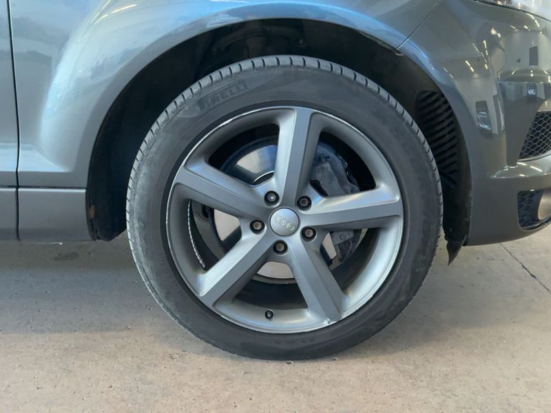 Audi Q7 3.0 V6 TDI quattro 2012 – снимка 11
