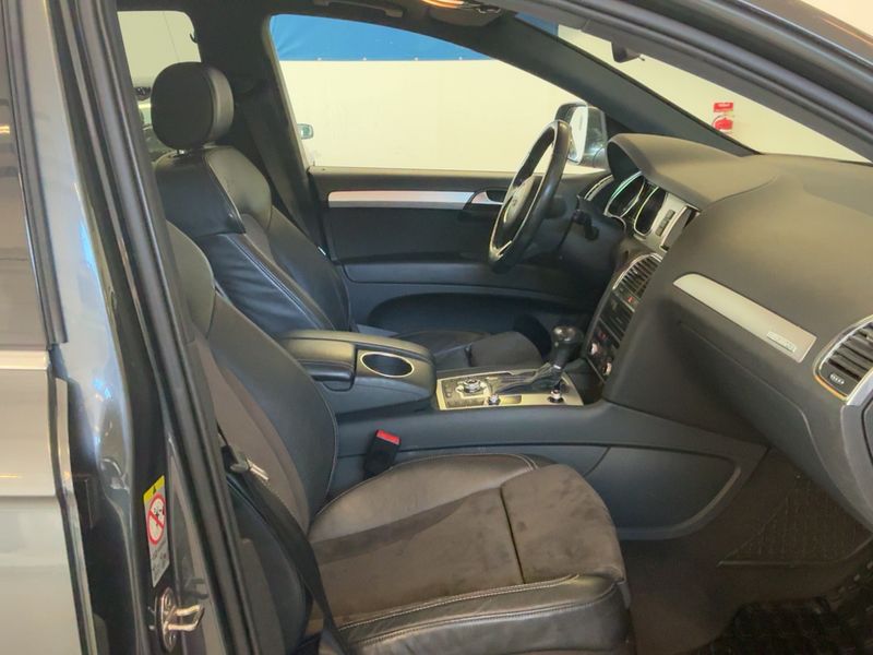 Audi Q7 3.0 V6 TDI quattro 2012 – снимка 17