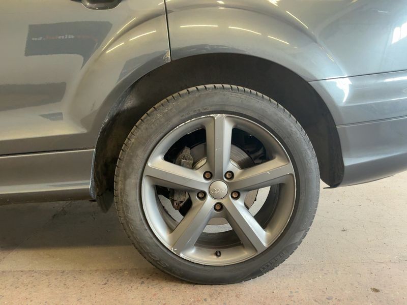 Audi Q7 3.0 V6 TDI quattro 2012 – снимка 5