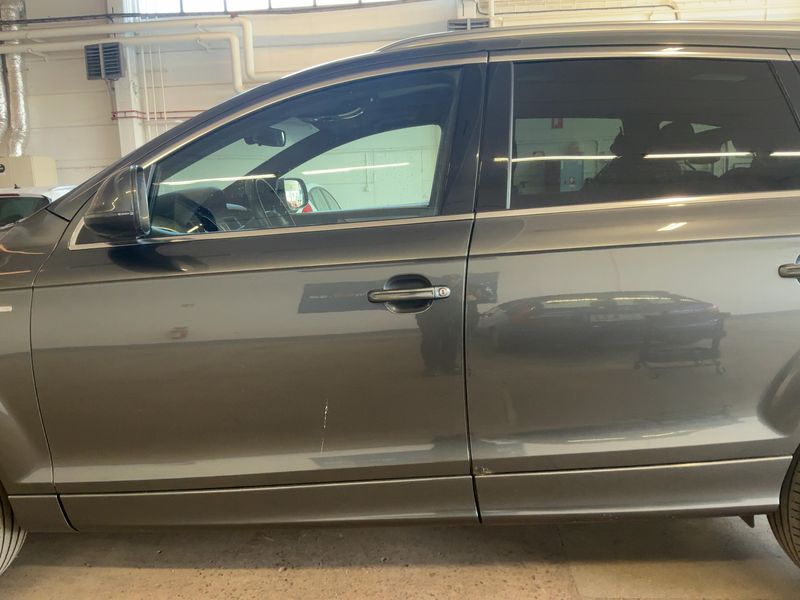 Audi Q7 3.0 V6 TDI quattro 2012 – снимка 4