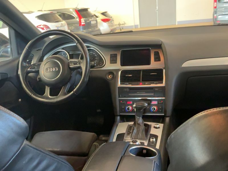 Audi Q7 3.0 V6 TDI quattro 2012 – снимка 18