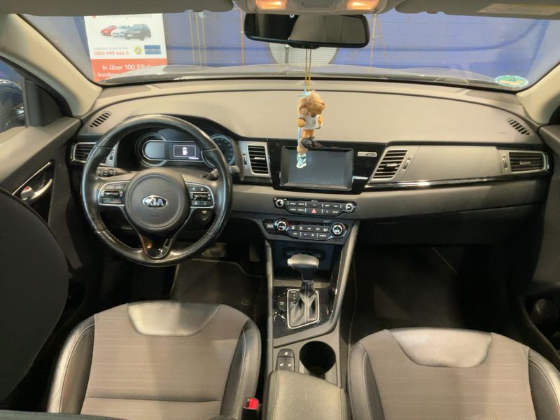 Kia Niro 1.6 Hybrid Vision 2018 – снимка 18
