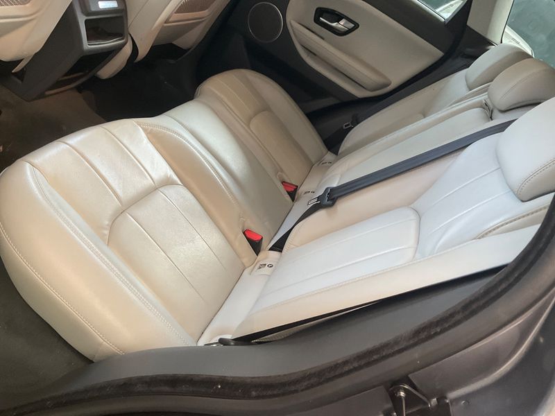 Land Rover Evoque 2.0 Td4 SE Dynamic 2017 – снимка 26