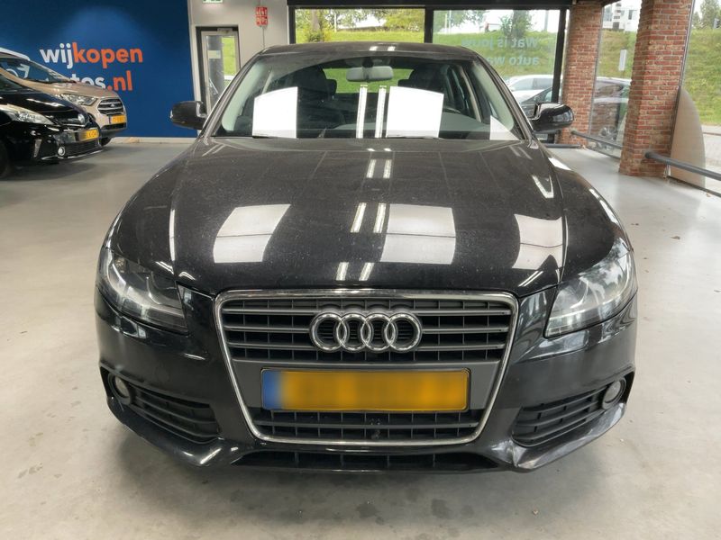Audi A4 2.0 TDIe Attraction 2011 – снимка 9