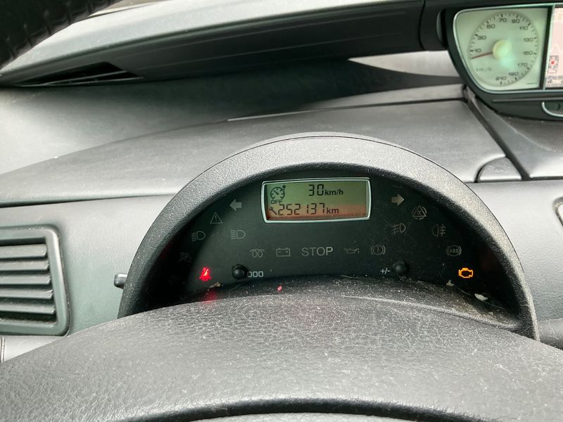 Citroen C8 2.0 HDi Confort 2011 – снимка 4