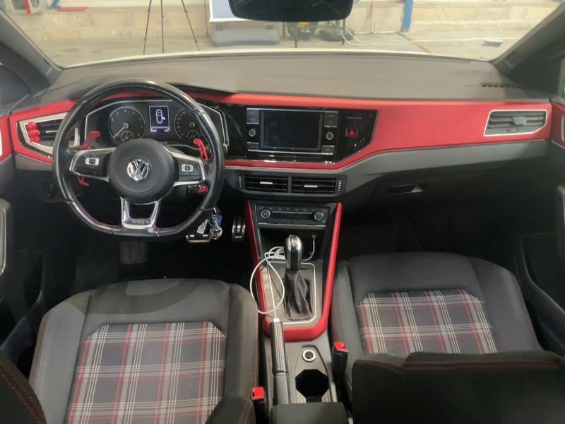 Volkswagen Polo 2.0 TSI GTI 2020 – снимка 17