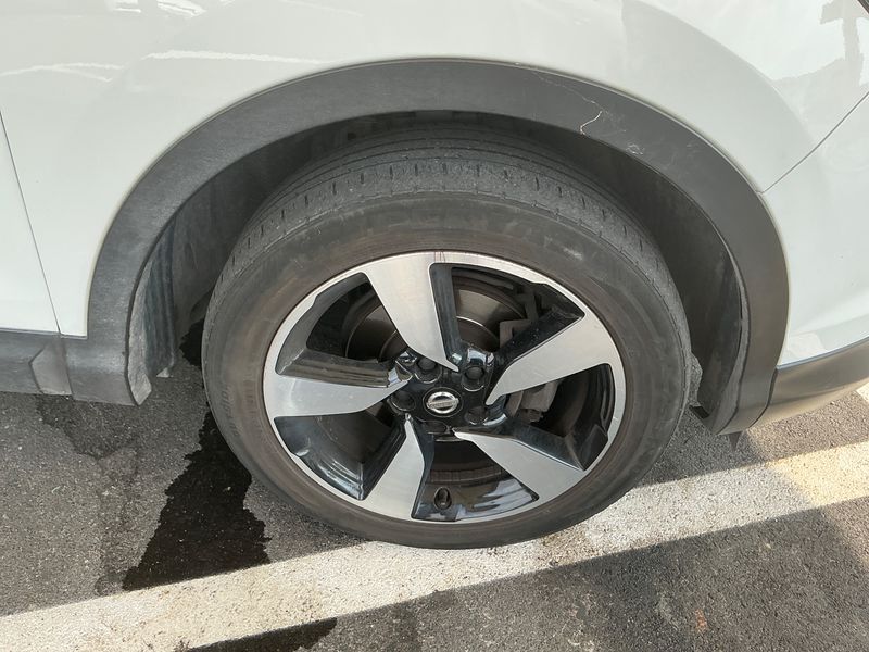 Nissan Qashqai 1.5 Turbodiesel N-Connecta 2017 – снимка 11