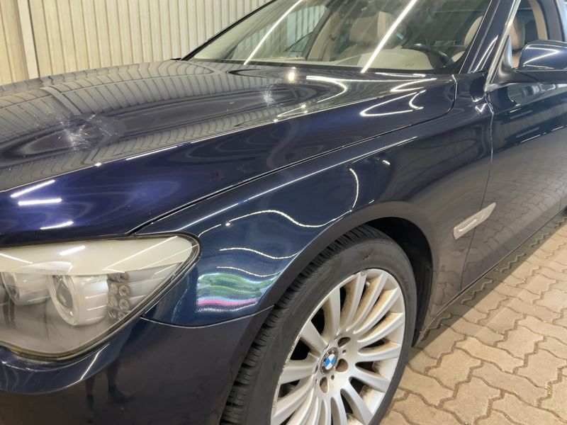 BMW 7er 750i 2010 – снимка 2