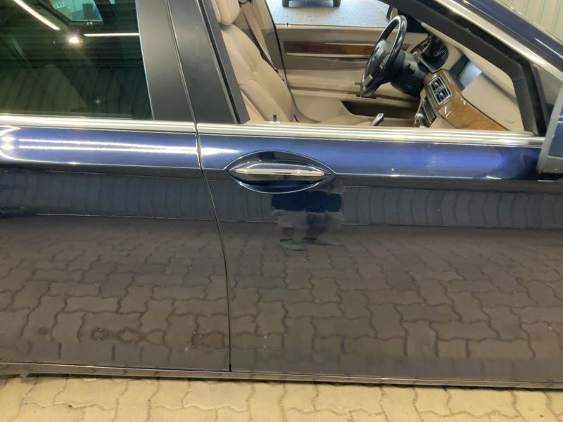 BMW 7er 750i 2010 – снимка 10